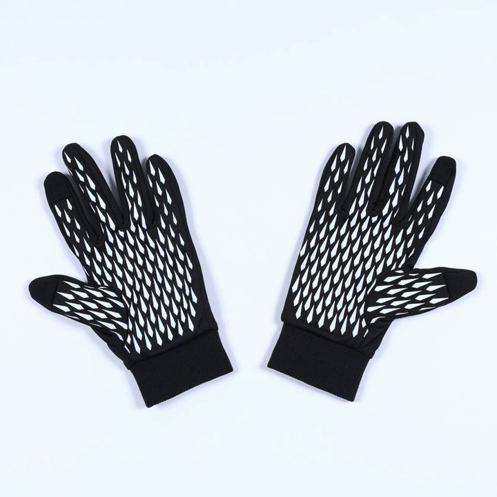 adidas＃18 PIRO グローブ