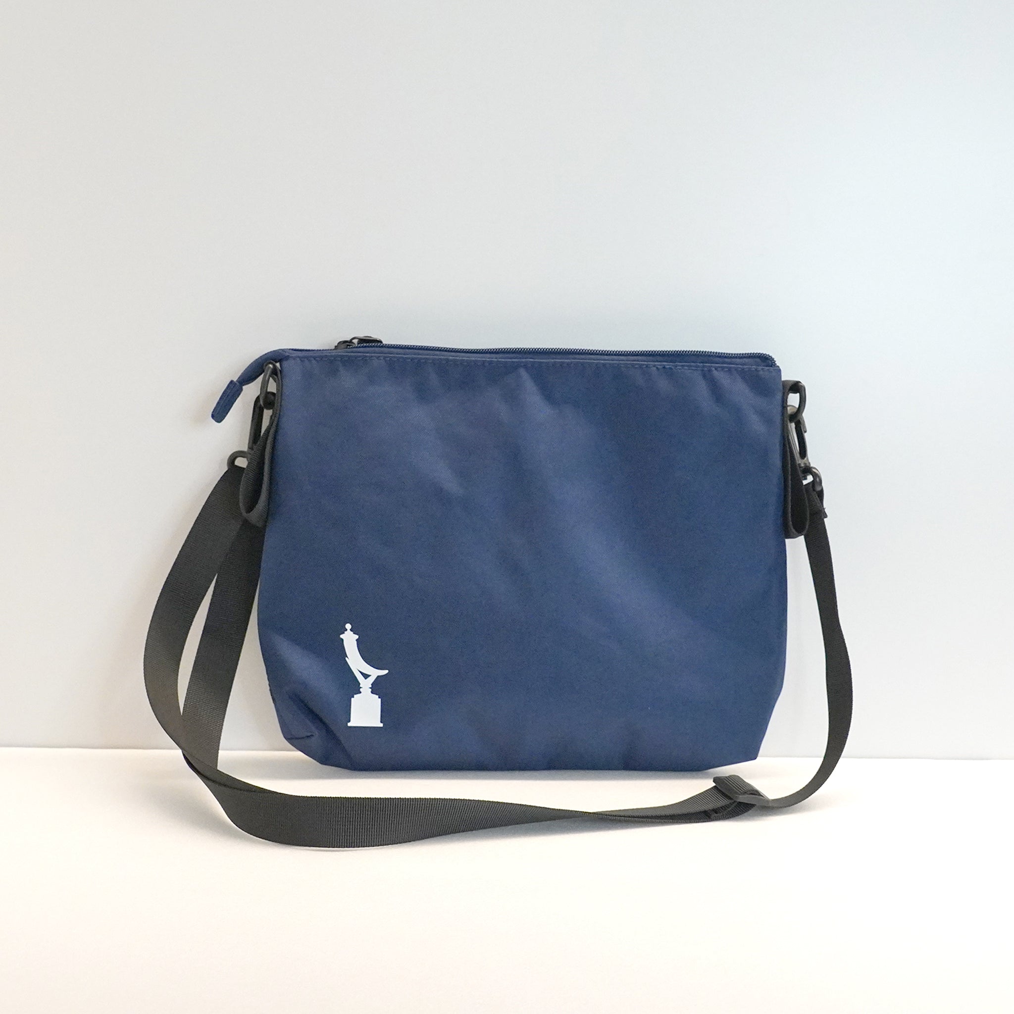 サコッシュ – サントリースポーツオンラインショップ