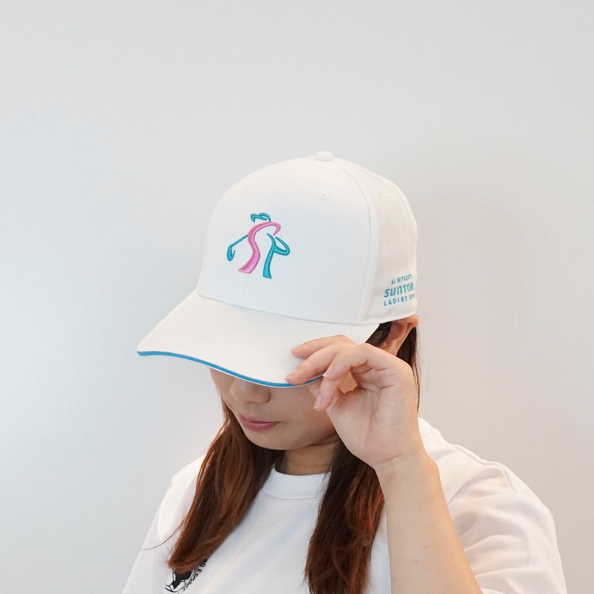 大会ロゴ入りキャップ（ホワイト） – サントリースポーツ